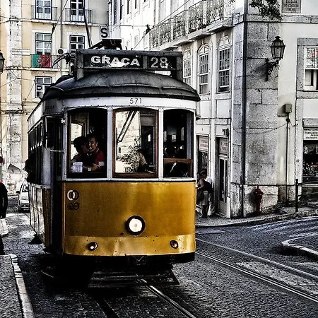 New Bright And Cozy In Graca * Lisboa