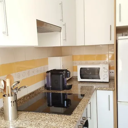 New Bright And Cozy In Graca شقة